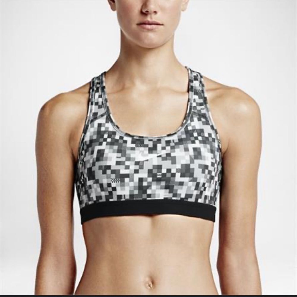 NIKE GEOGRAPHY SPORTS BRA NWOT SIZE LARGE
